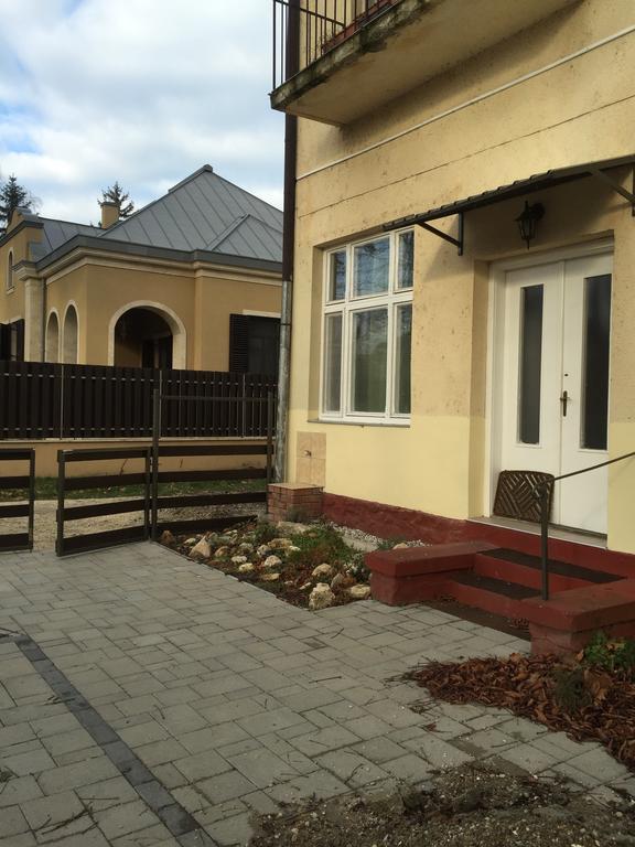 Nosztalgia Apartman Siófok Esterno foto